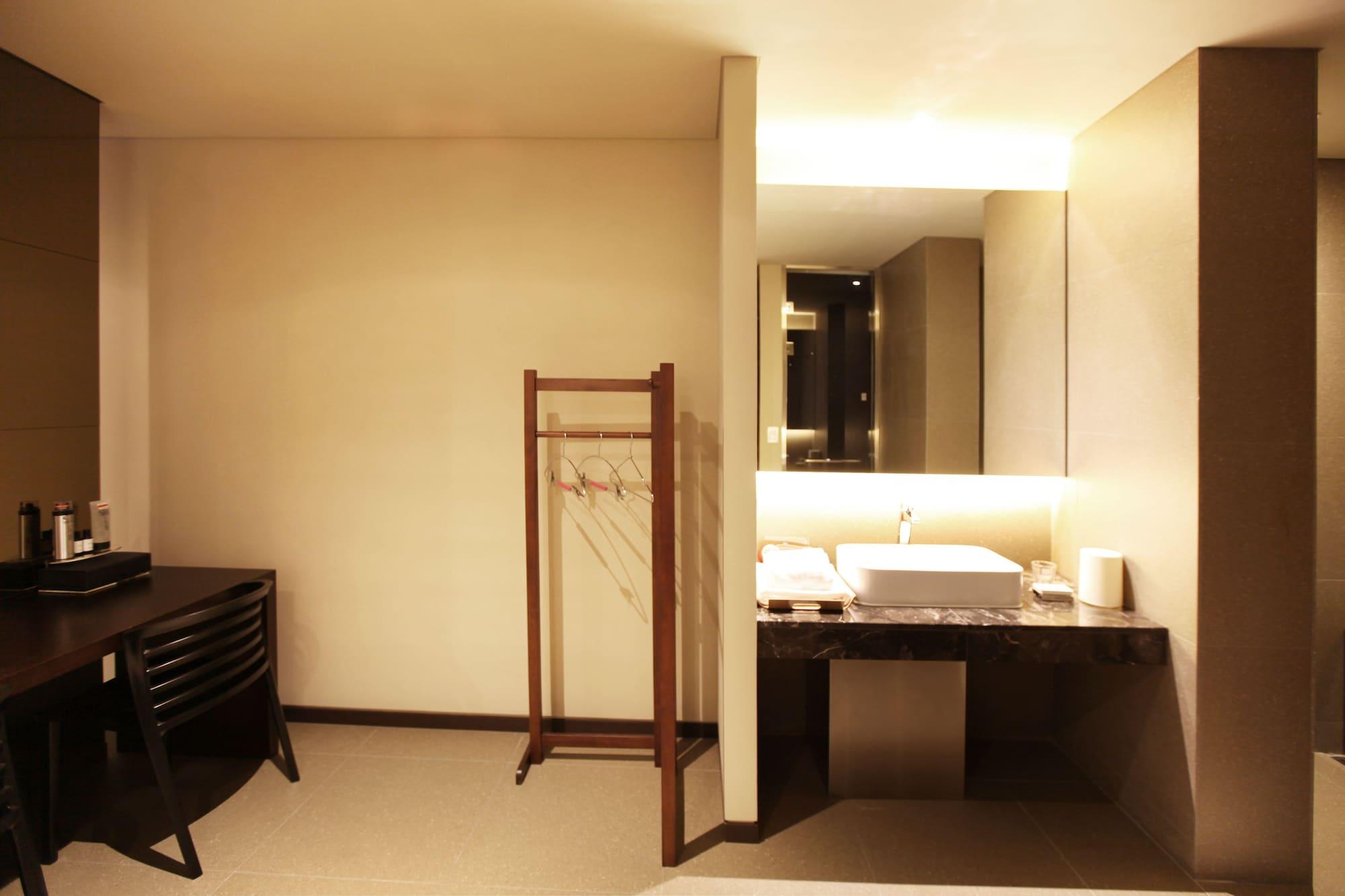 Hotel Vine Seongnam Exterior photo